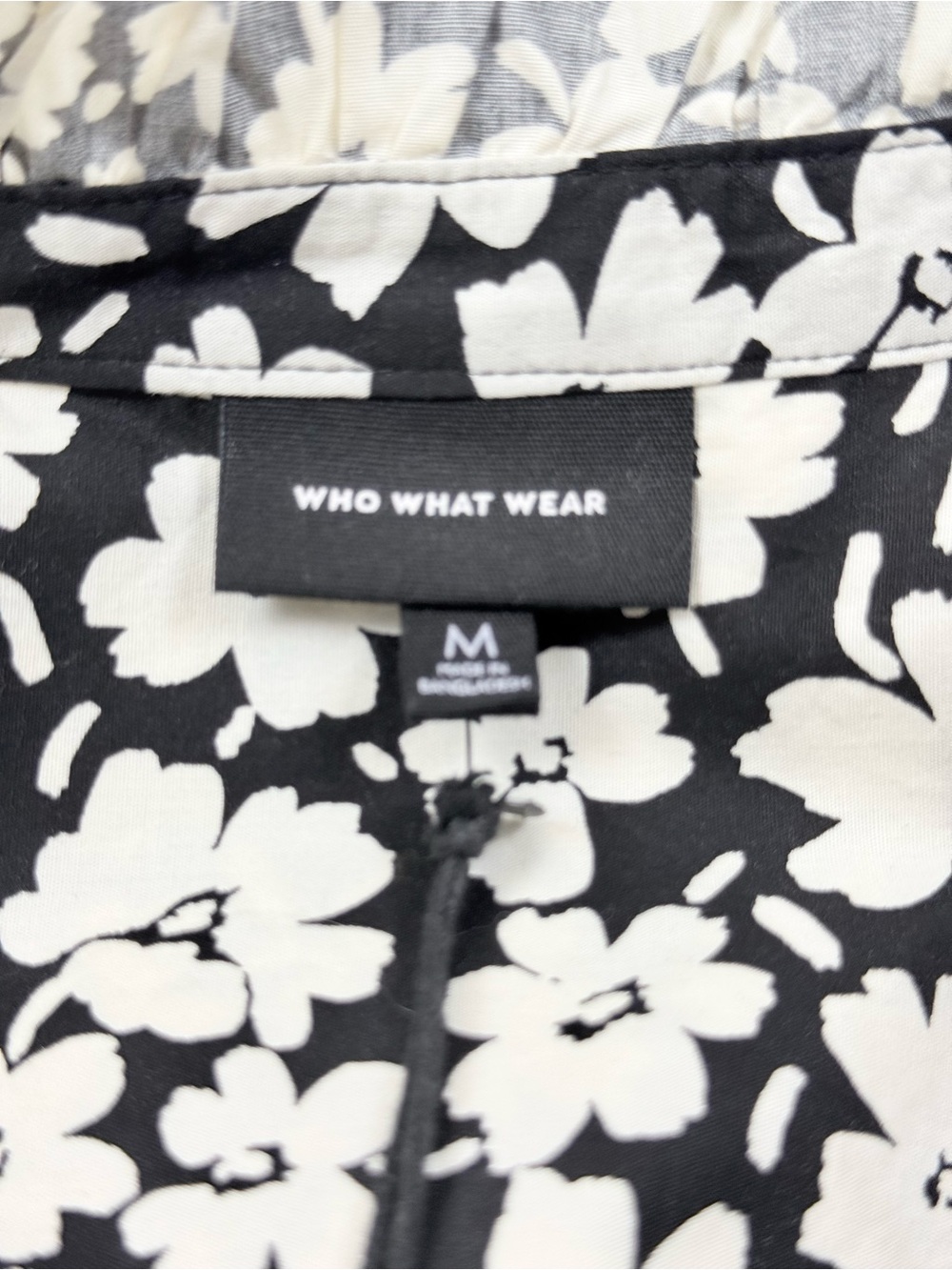 Target New Day White Cotton Button Down • M•Minimalist Clean Girl Luxe - Picture 2 of 9